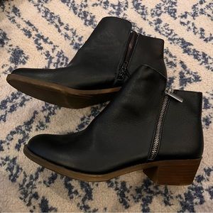 Kensie Ankle Boots Size 9- NWOT